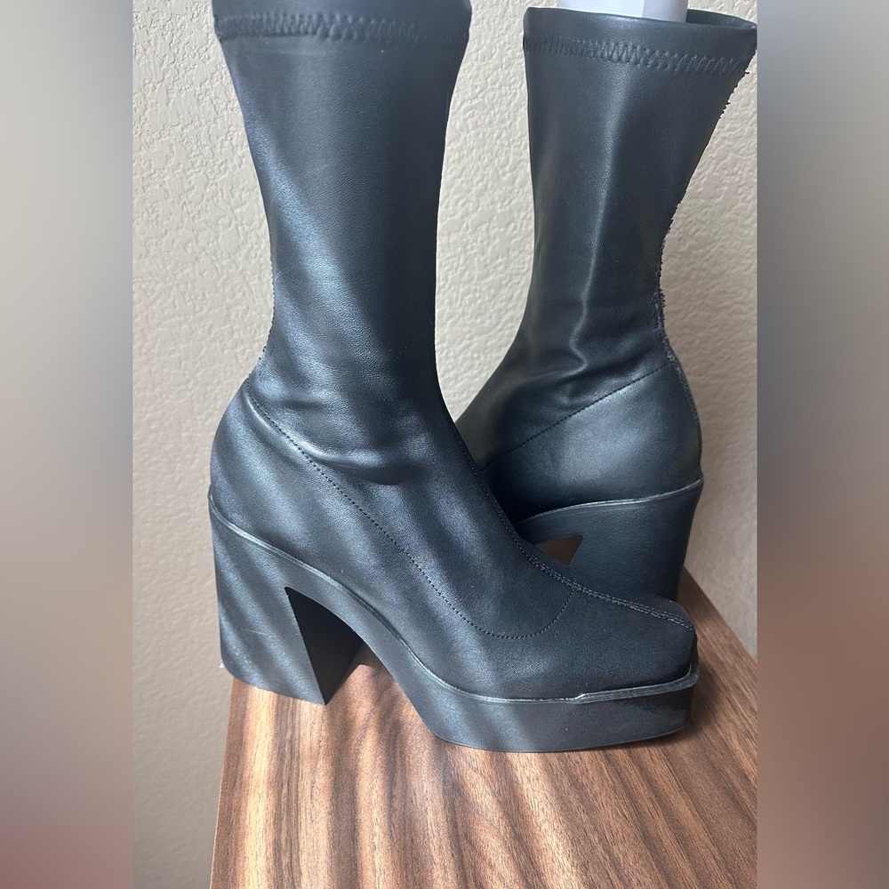 Steve Madden booties